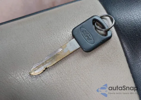 2002 Ford F350 Srw Super Duty from USA, damaged, VIN 1FTSW31F62EA45977